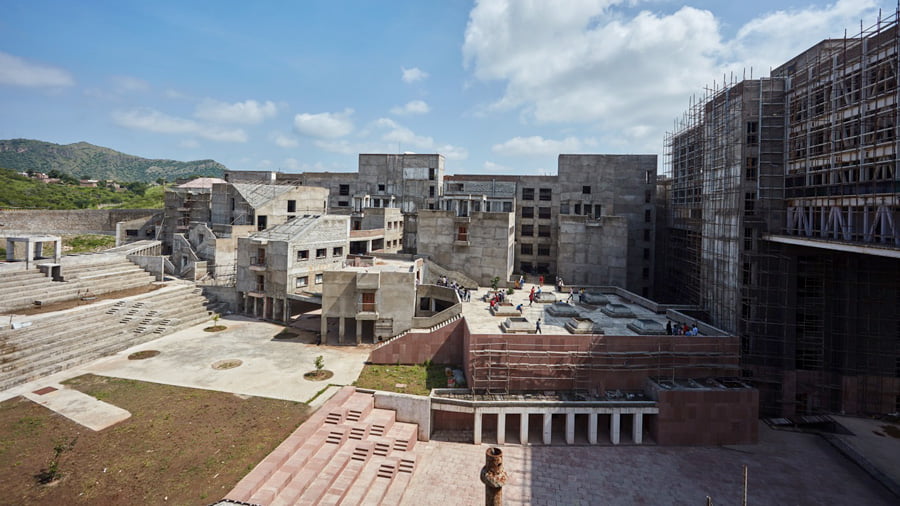 Indian Institute of Management ( IIM ) Udaipur