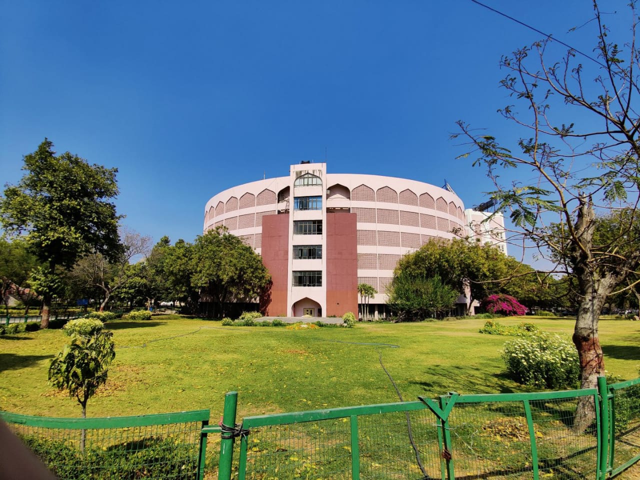 Jamia Hamdard University