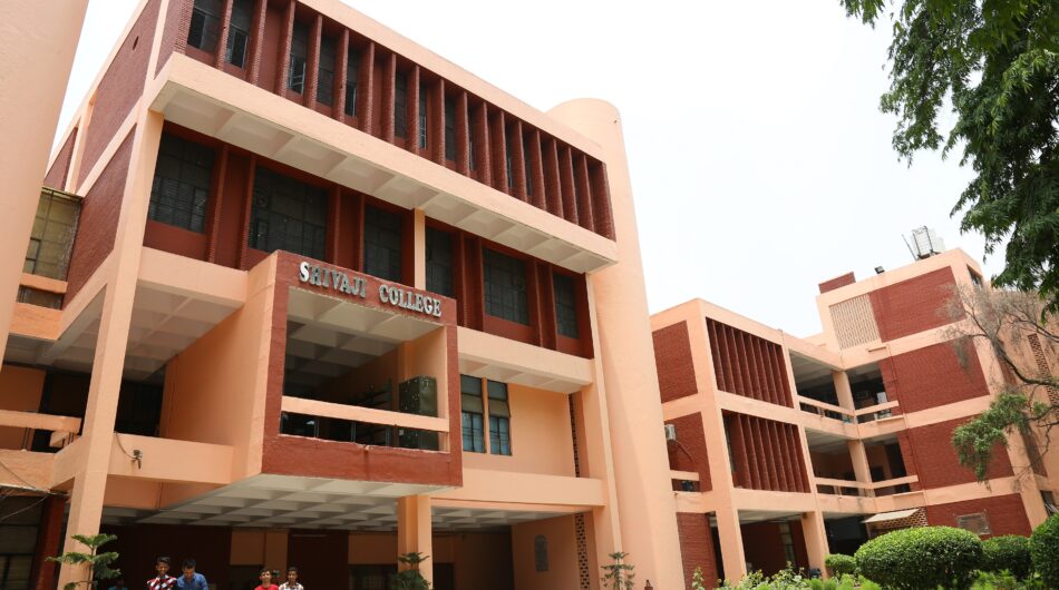 Shivaji College ( University of Delhi )